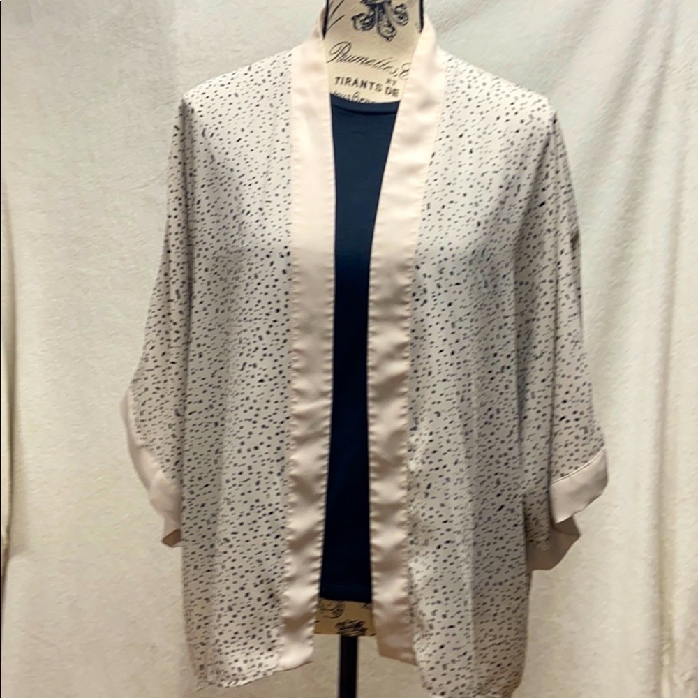 New York & Co, women's Extra Long top/wrap,, black & cream, XL